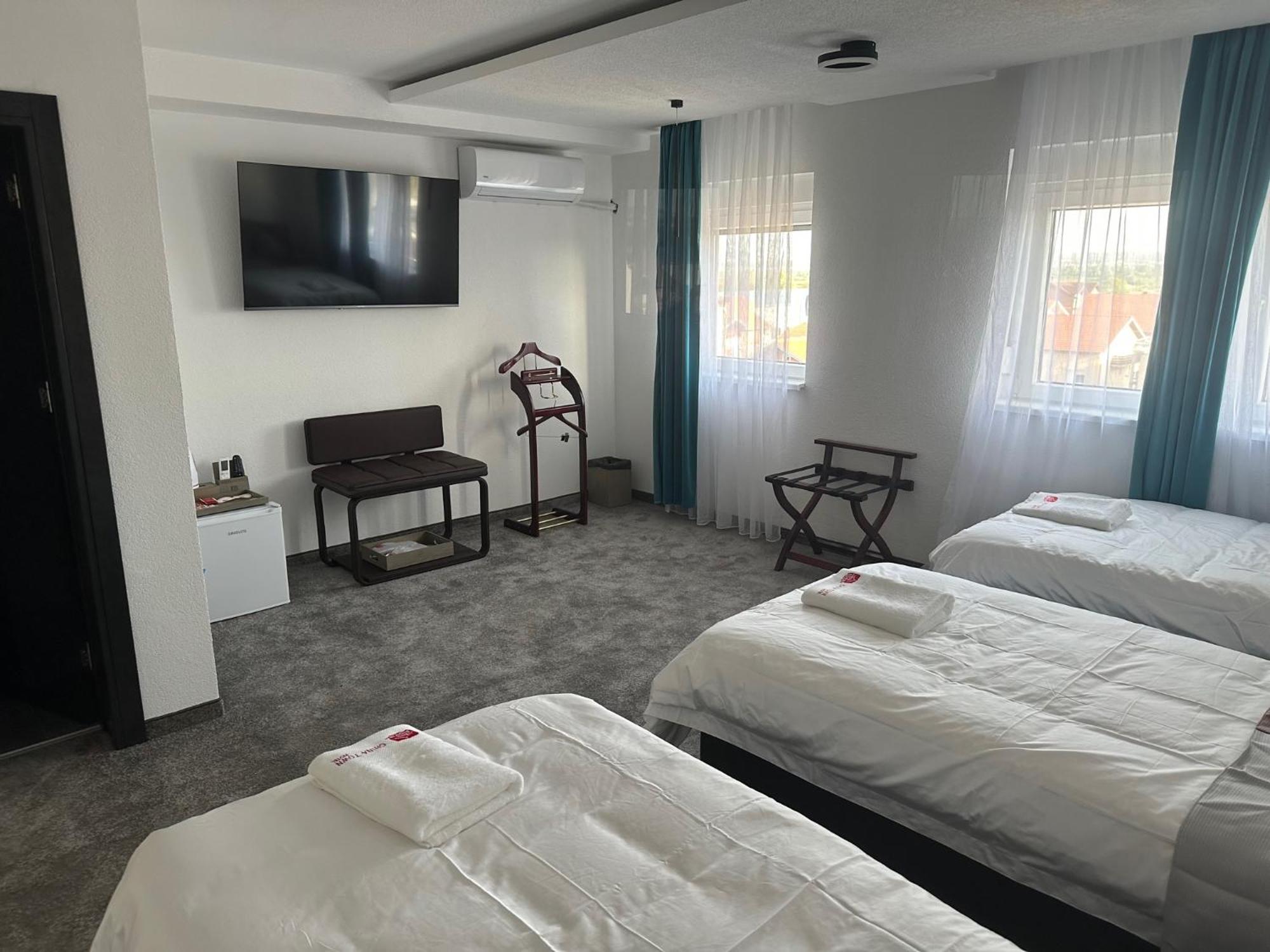 China Town Prenociste Hotel Белград Екстериор снимка