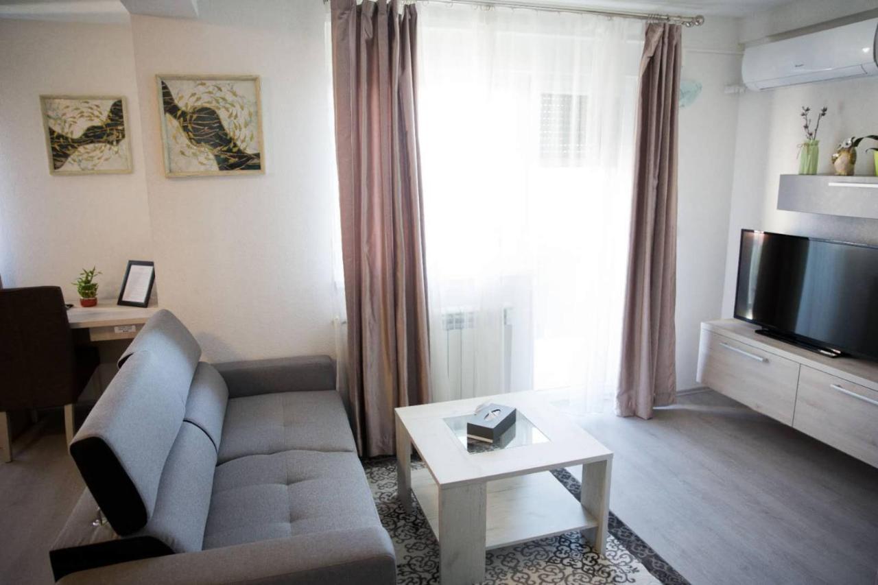 China Town Prenociste Hotel Белград Екстериор снимка